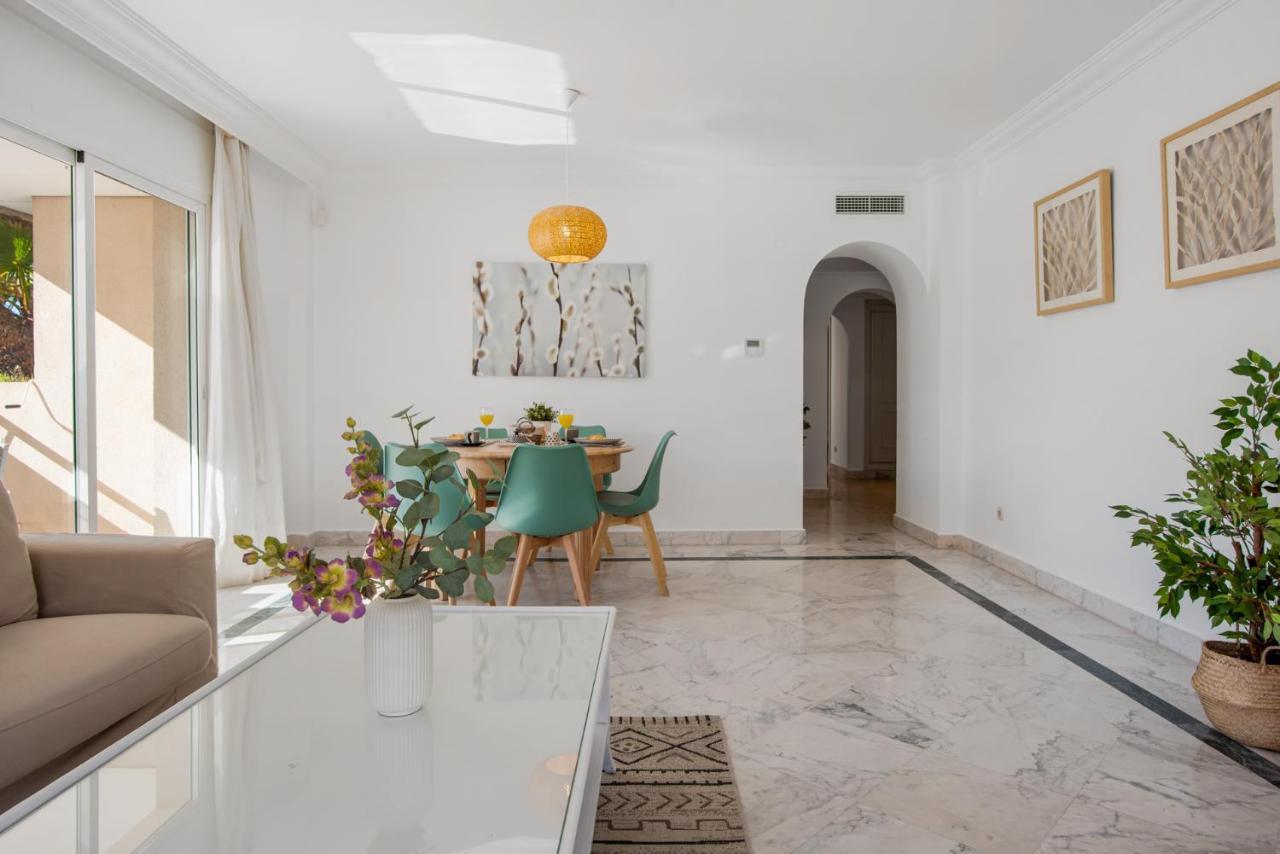 3 Bedroom In Location