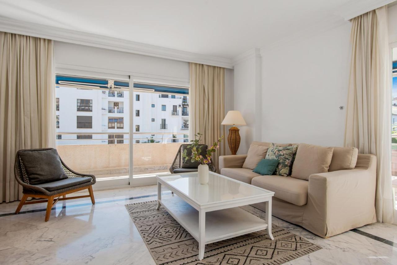 3 Bedroom In Location