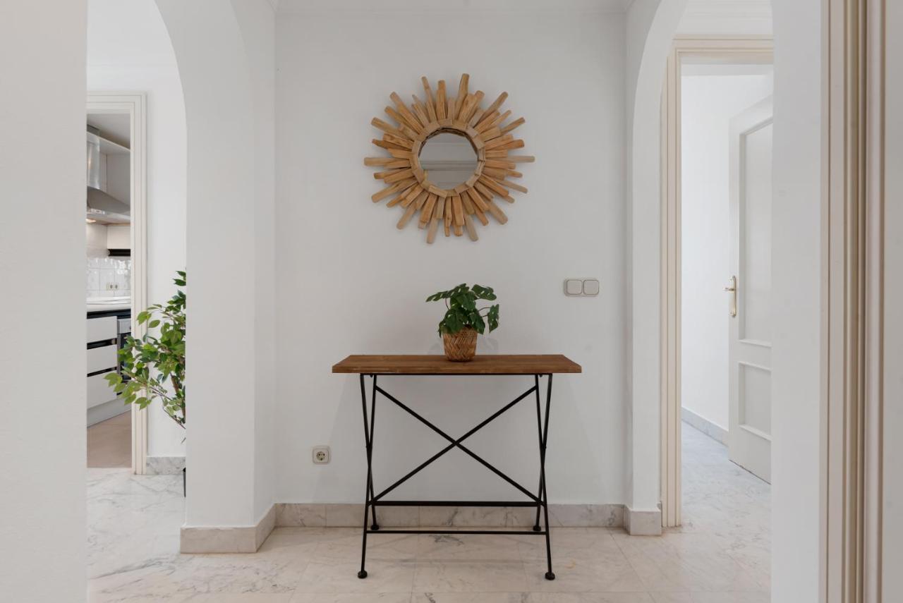 3 Bedroom In Location Appartement *